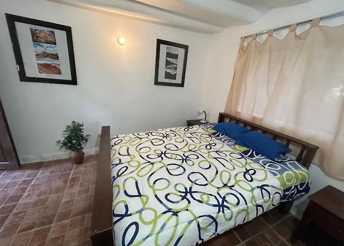 Acomodação com café da manhã  Bed And Breakfasts - By Viahero Ollantaytambo